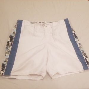 Breakwater swim shorts size m